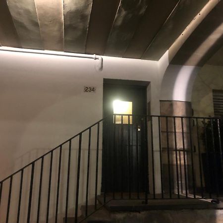 Royal Mile Famous Canongate Flat 爱丁堡 外观 照片