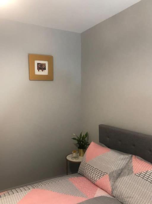 Royal Mile Famous Canongate Flat 爱丁堡 外观 照片